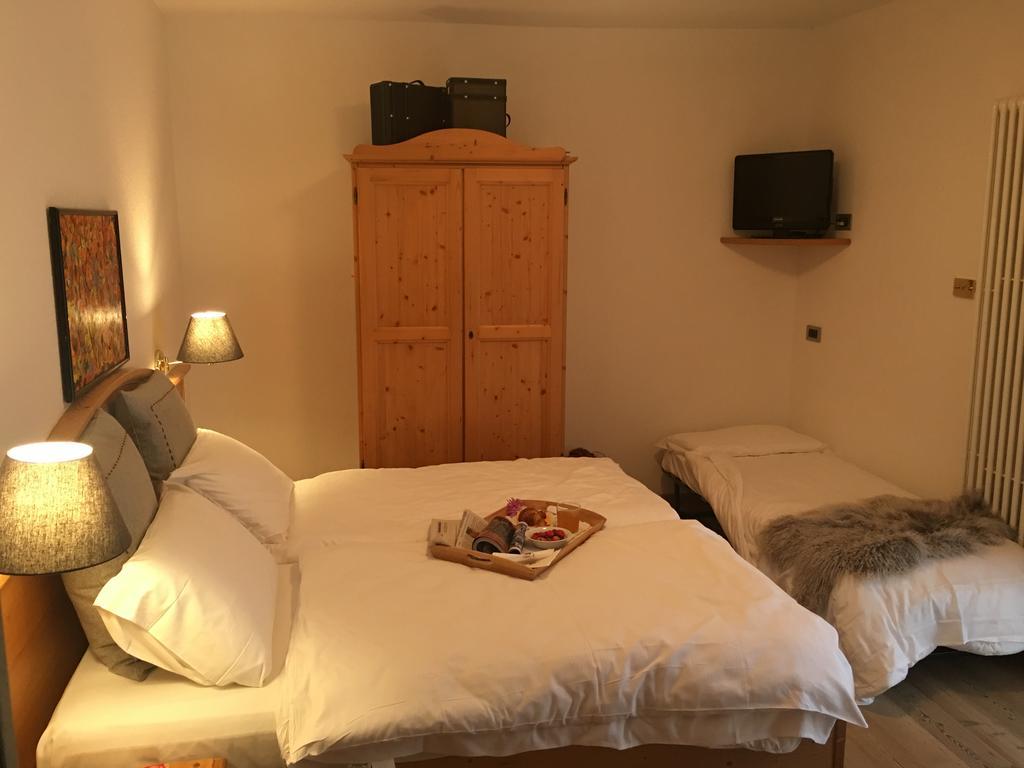 I Tre Magli Hotel Dimaro Bagian luar foto